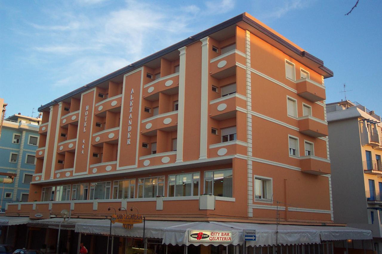 רימיני Hotel Alexander Resort מראה חיצוני תמונה